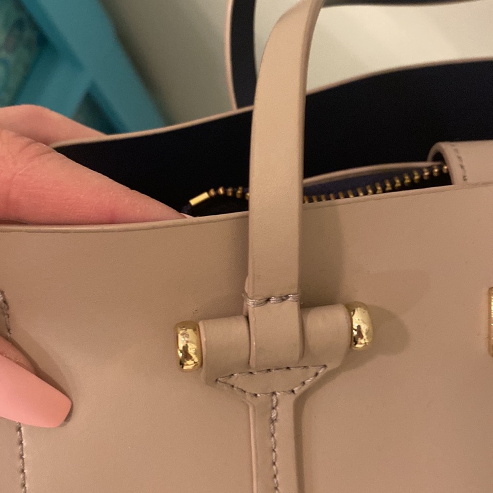 Kate Spade Xbody ♠️ - Picture 9 of 15